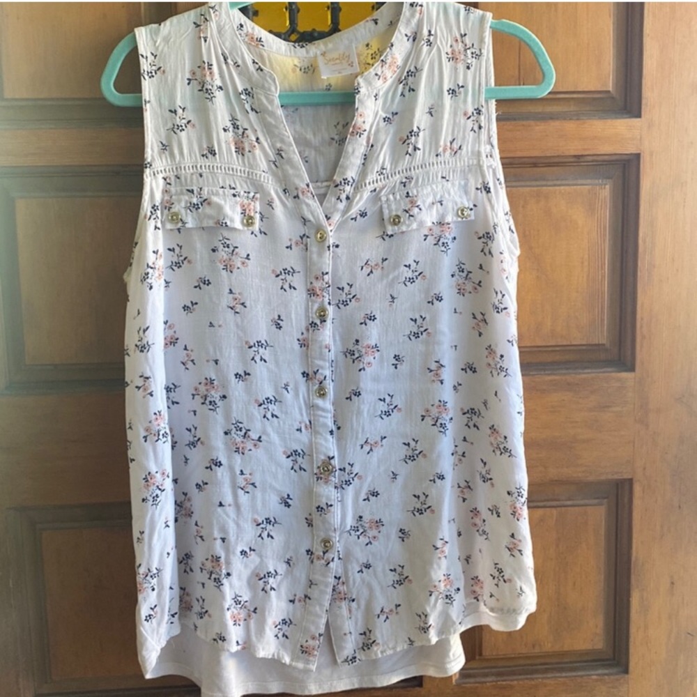 SirenLily Maternity floral tank top